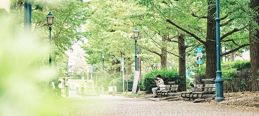 浜町公園（約200m／徒歩3分）