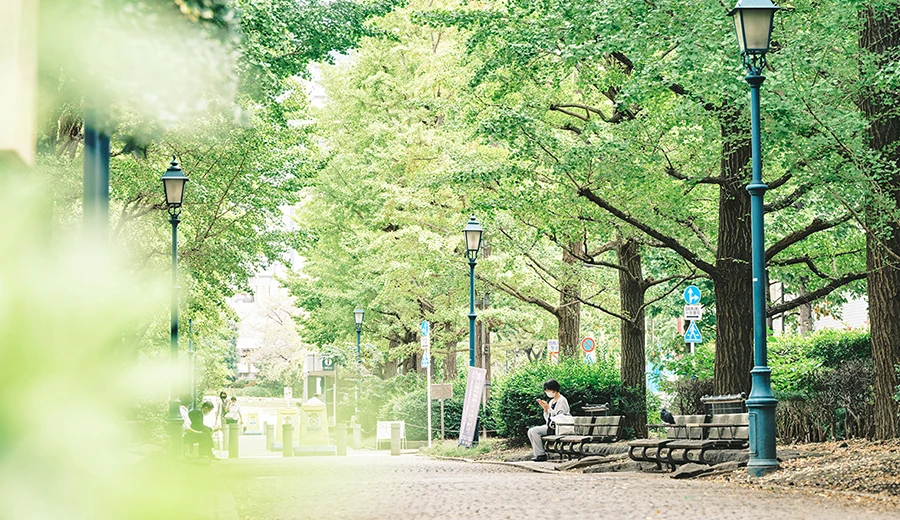 浜町公園（約200m／徒歩3分）